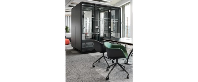 Hush Work phone booth